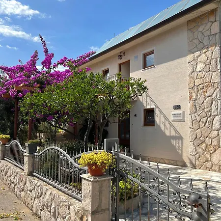 Rubin - Pehar Apartmán Jelsa (Hvar)
