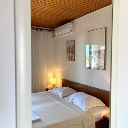 Rubin - Pehar Apartment *