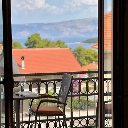 Rubin - Pehar Lejlighed Jelsa (Hvar)