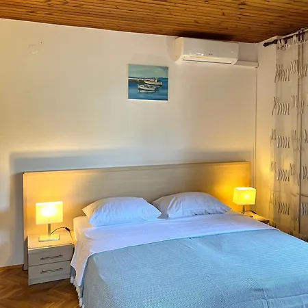 Rubin - Pehar Apartment *
