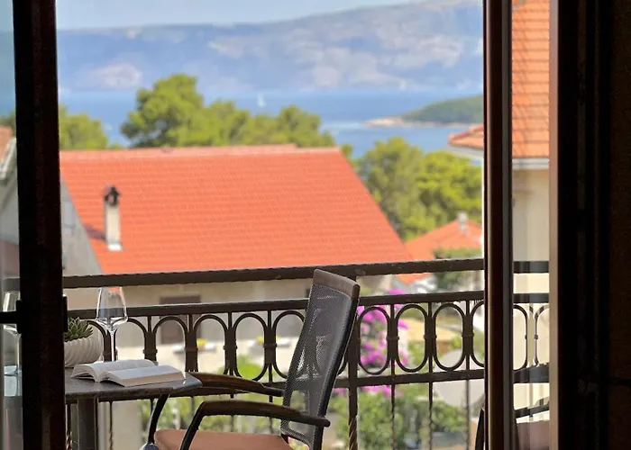 Rubin - Pehar Lejlighed Jelsa (Hvar)